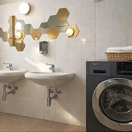 Koala Hostel *